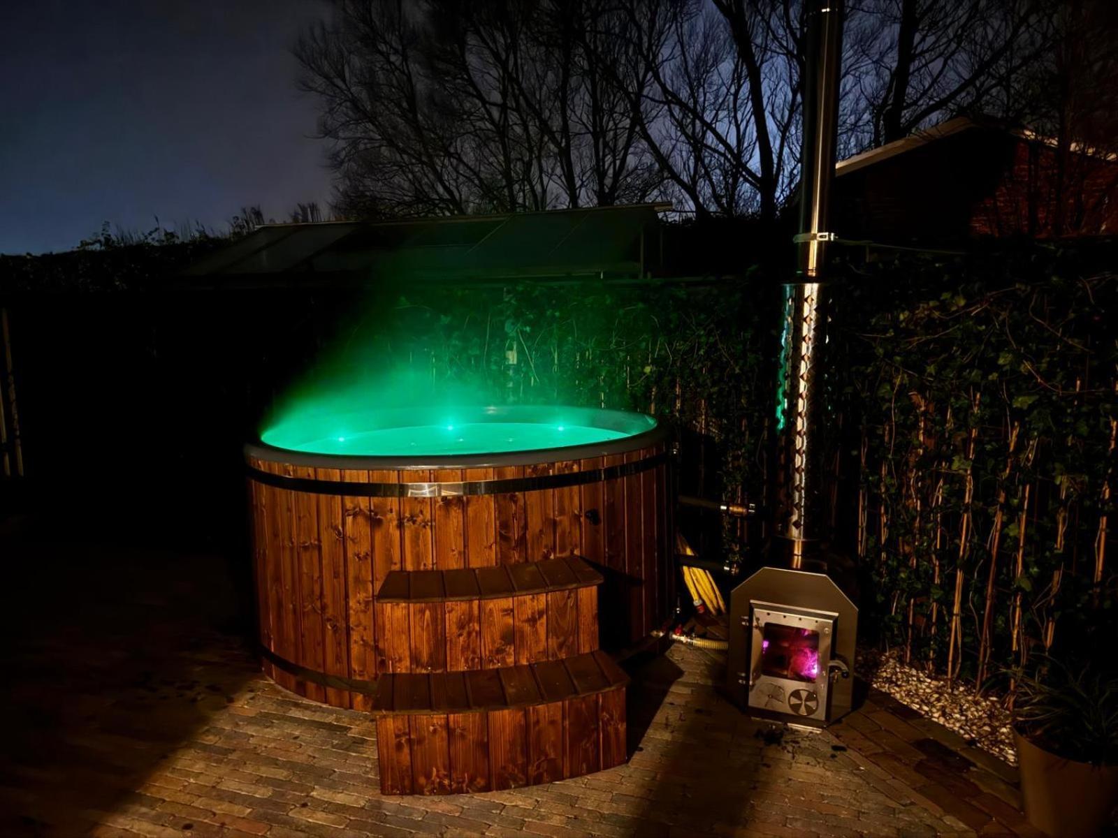 Gastsuite Het Duinroosje Met Hottub Op Het Prive Terras! Den Burg Kültér fotó